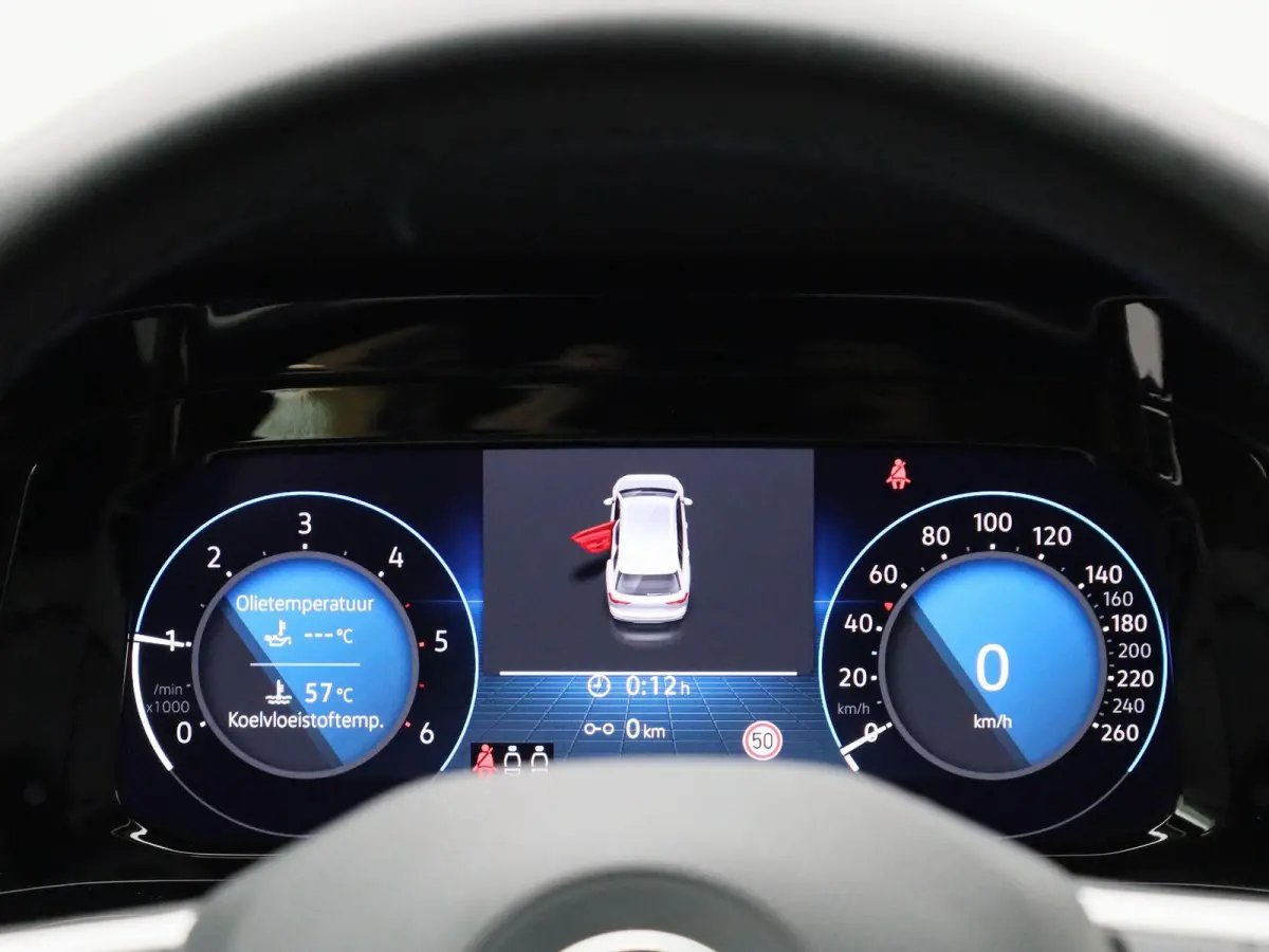 2.0 TDI Life | NAVIGATIE | CAMERA | LED | CRUISE
