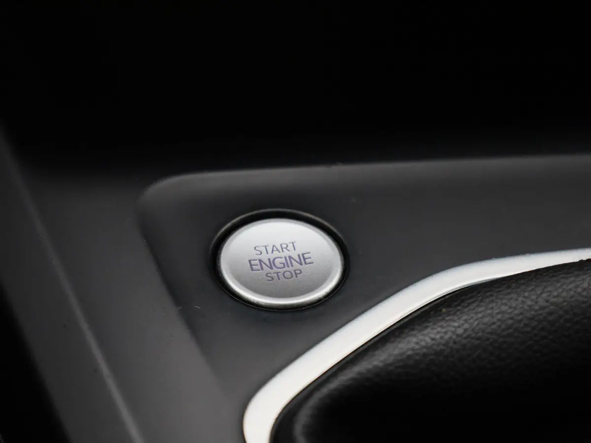 2.0 TDI Life | NAVIGATIE | CAMERA | LED | CRUISE