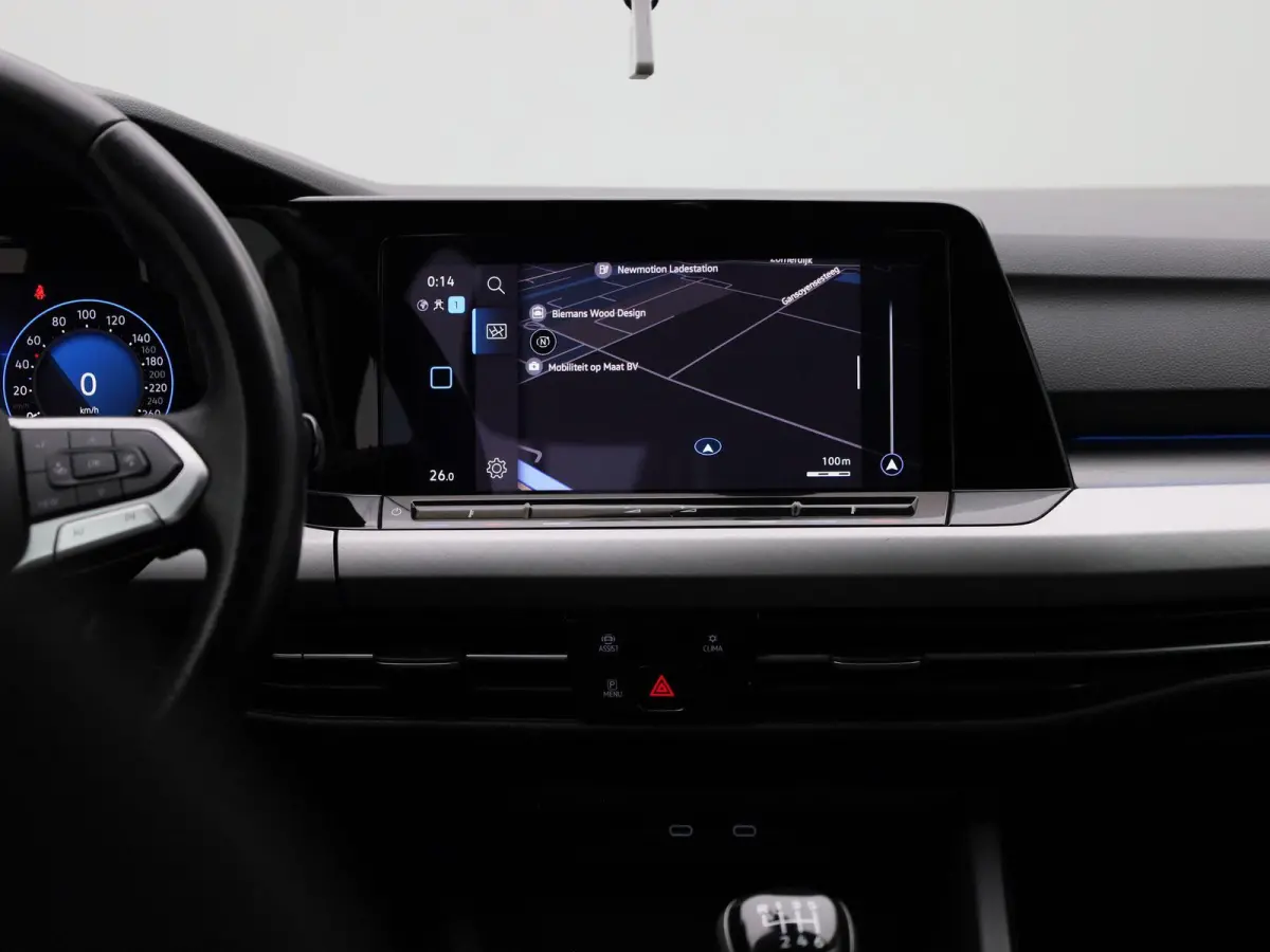 2.0 TDI Life | NAVIGATIE | CAMERA | LED | CRUISE
