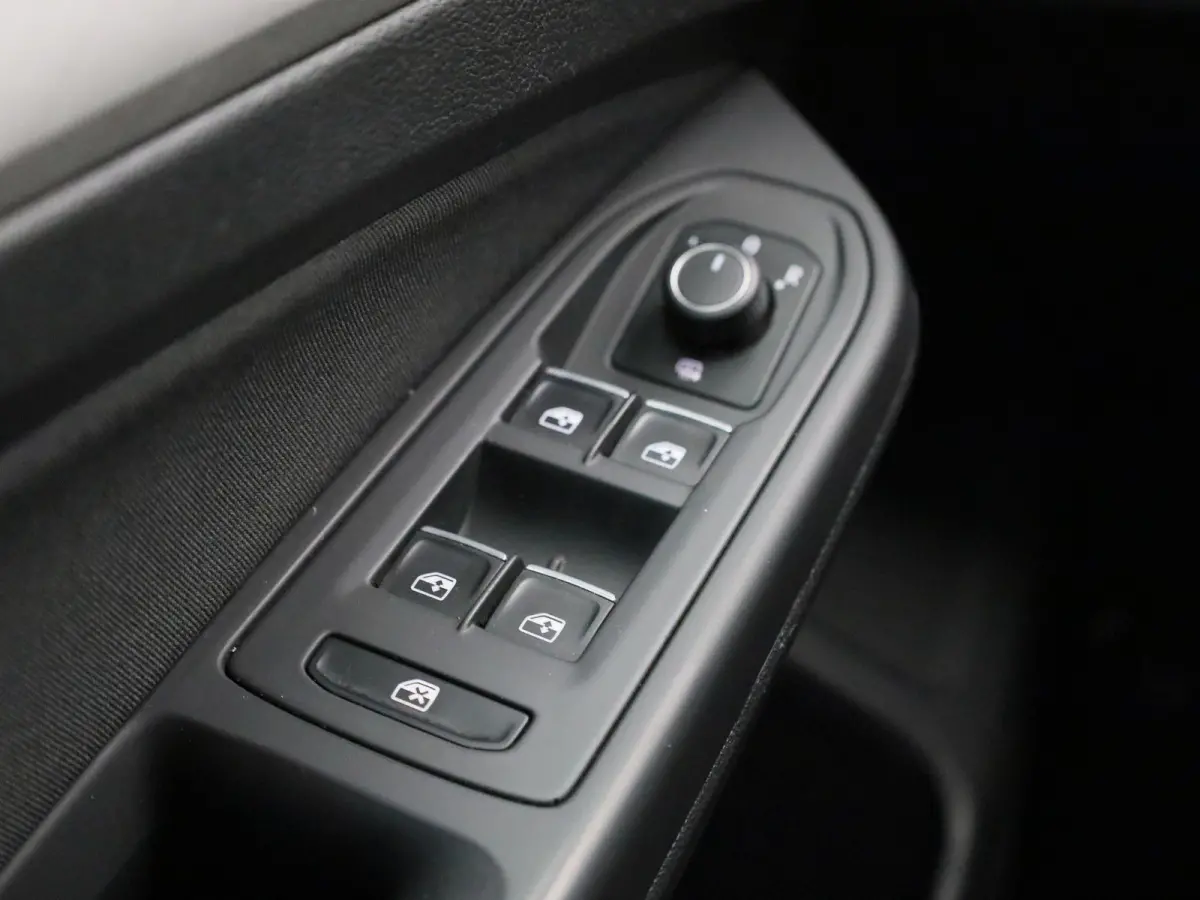 2.0 TDI Life | NAVIGATIE | CAMERA | LED | CRUISE
