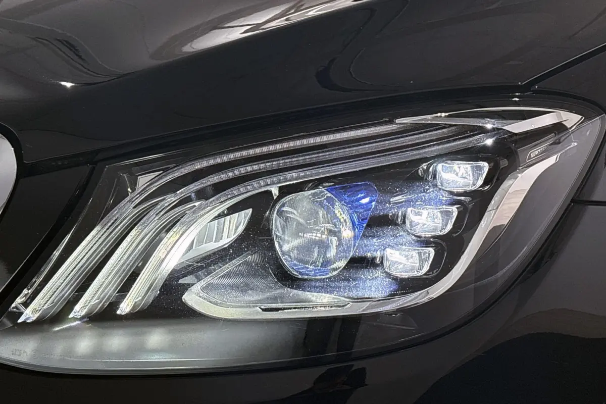 500 Panoramadak Rear Entertainment Nightvision Multibeam Luxe