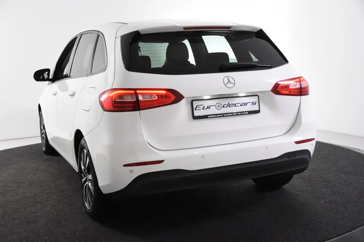 180 Automaat *1ste Eigenaar*Leer*Navigatie*Stoelverwarming*