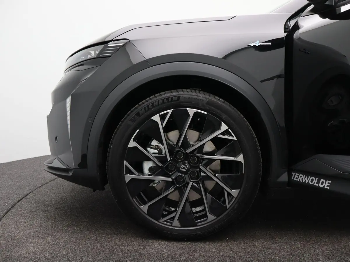 esprit Alpine 220 pk long range | Harman Kardon | Panoramadak | Pack advanced driving assist & augmented vision |