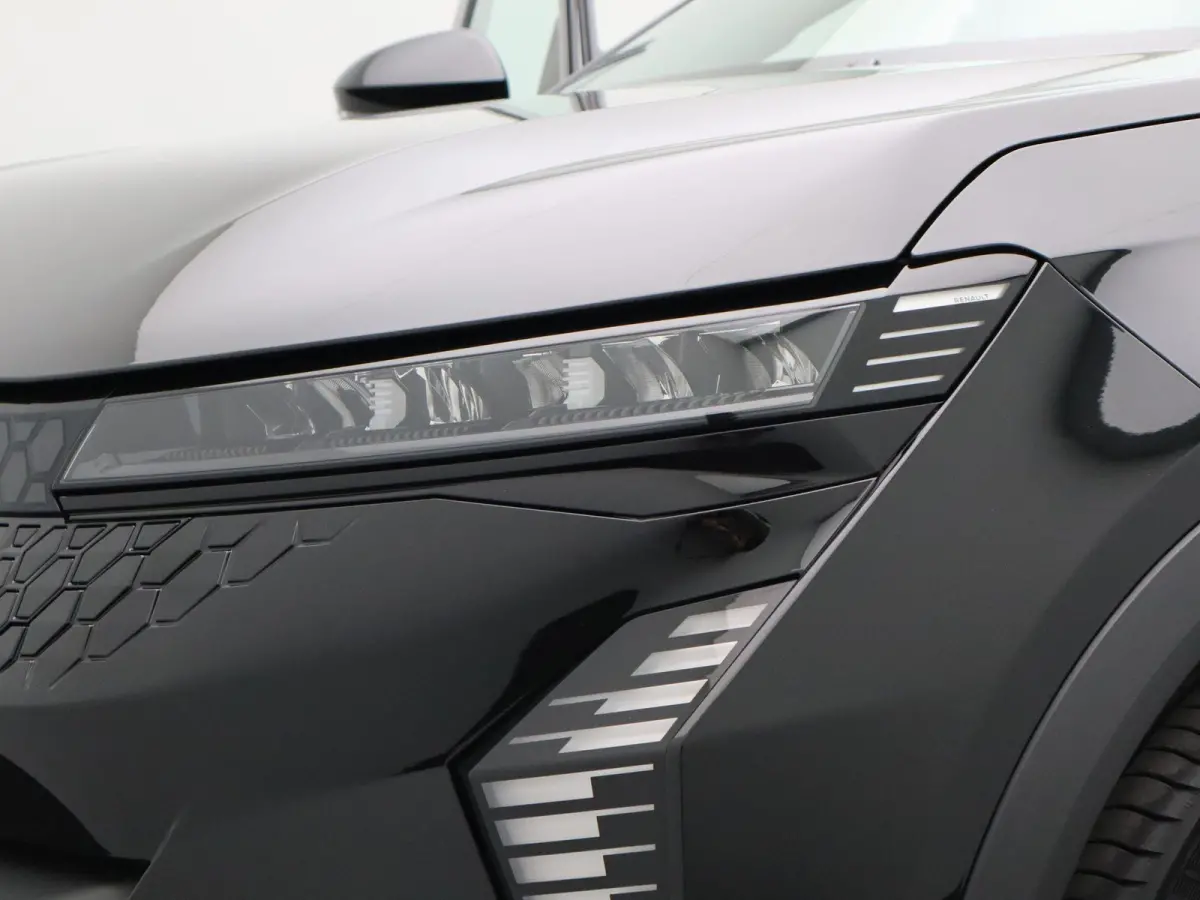 esprit Alpine 220 pk long range | Harman Kardon | Panoramadak | Pack advanced driving assist & augmented vision |