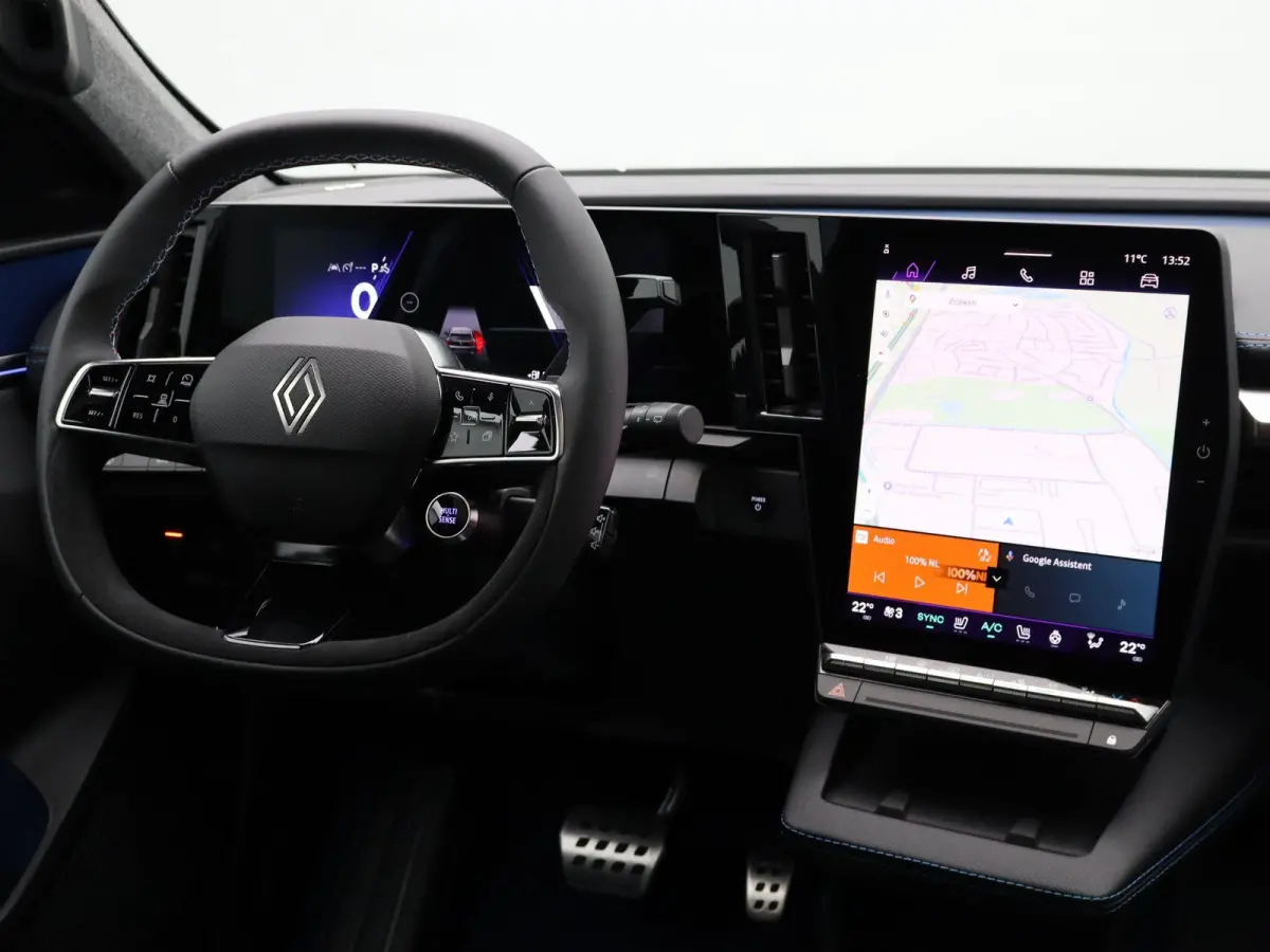esprit Alpine 220 pk long range | Harman Kardon | Panoramadak | Pack advanced driving assist & augmented vision |