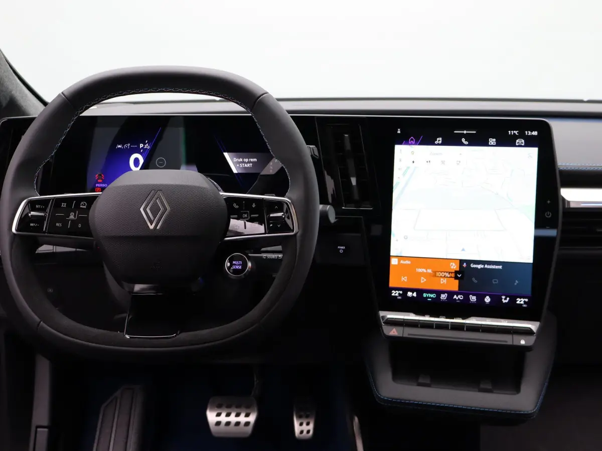 esprit Alpine 220 pk long range | Harman Kardon | Panoramadak | Pack advanced driving assist & augmented vision |