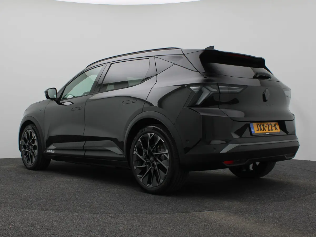 esprit Alpine 220 pk long range | Harman Kardon | Panoramadak | Pack advanced driving assist & augmented vision |