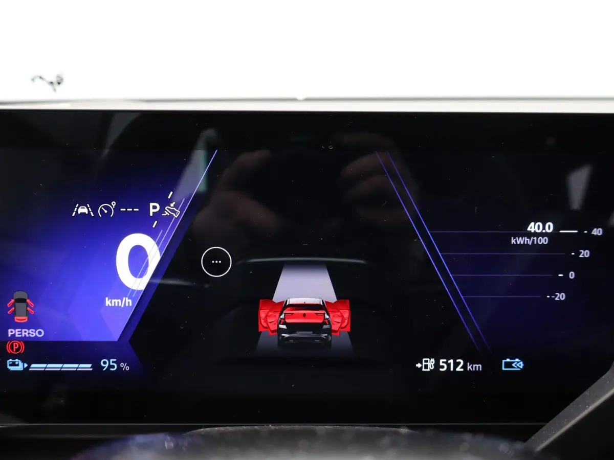 esprit Alpine 220 pk long range | Harman Kardon | Panoramadak | Pack advanced driving assist & augmented vision |