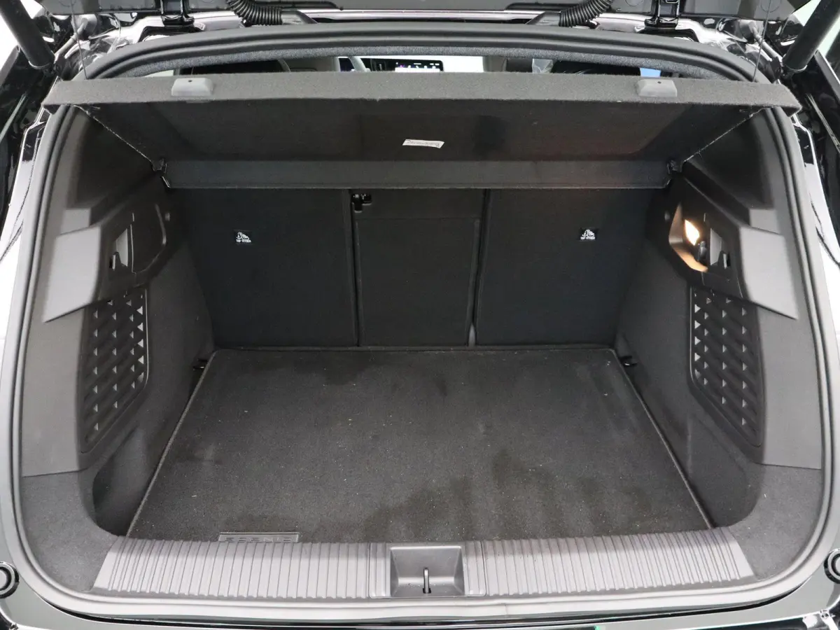 esprit Alpine 220 pk long range | Harman Kardon | Panoramadak | Pack advanced driving assist & augmented vision |