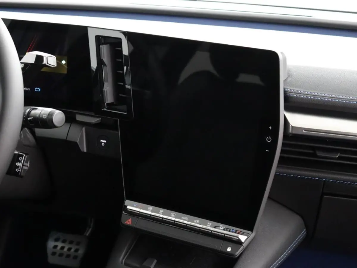esprit Alpine 220 pk long range | Pack advanced driving assist & augmented vision |