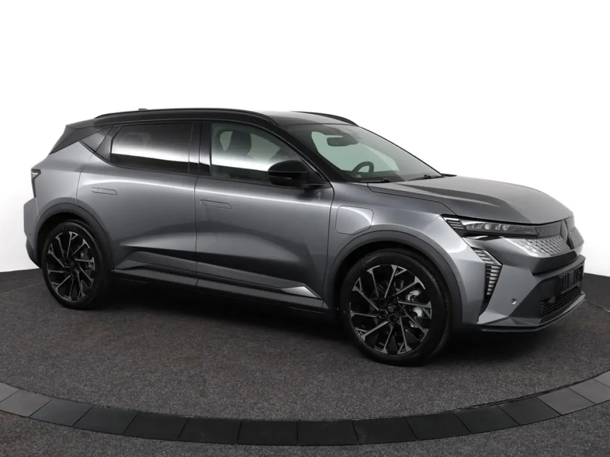 esprit Alpine 220 pk long range | Pack advanced driving assist & augmented vision |