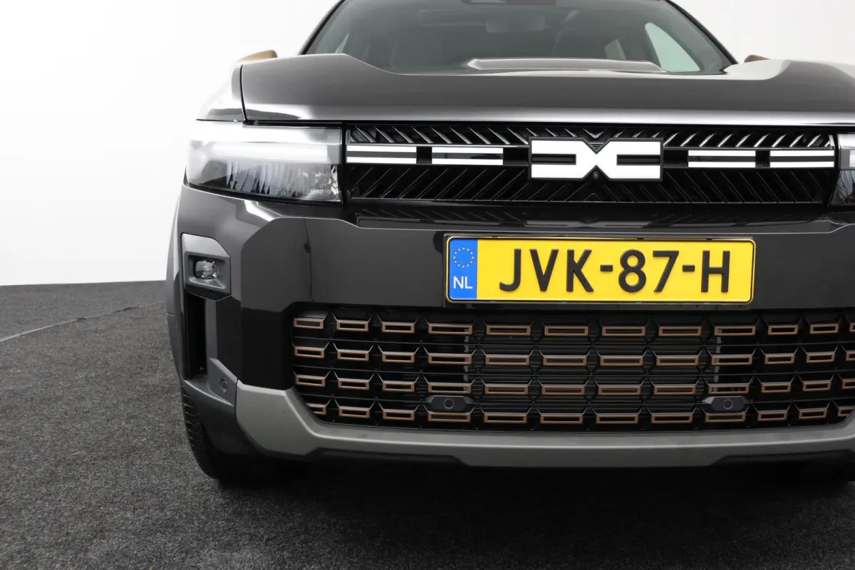 extreme hybrid 155 | Pack Winter | Pack Assist | Panoramadak | Navigatie | Stoelverwarming |