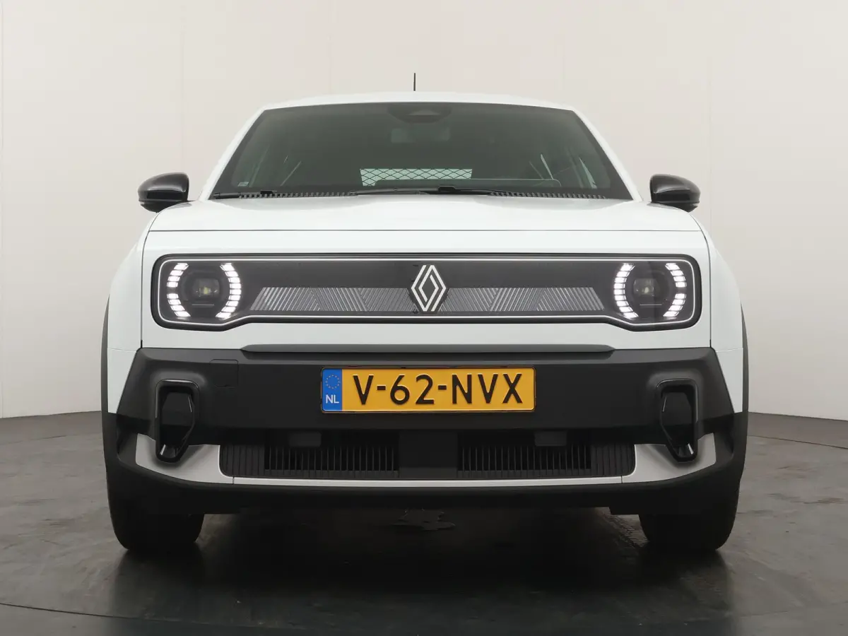 evolution 150 pk comfort range Van | Stoel- & Stuurverw. | Allseasonbanden |
