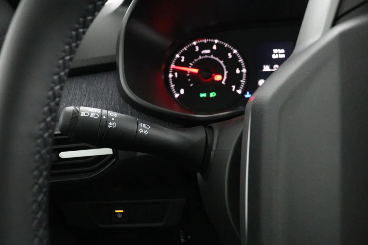 TCe 100 limited edition | Parkeercamera | Climate Control | Stoelverw. |