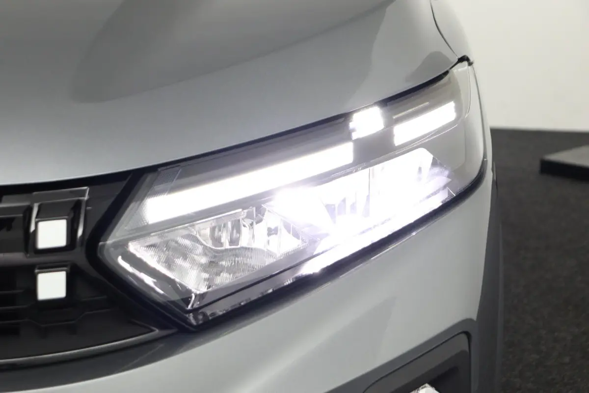 TCe 100 limited edition | Parkeercamera | Climate Control | Stoelverw. |