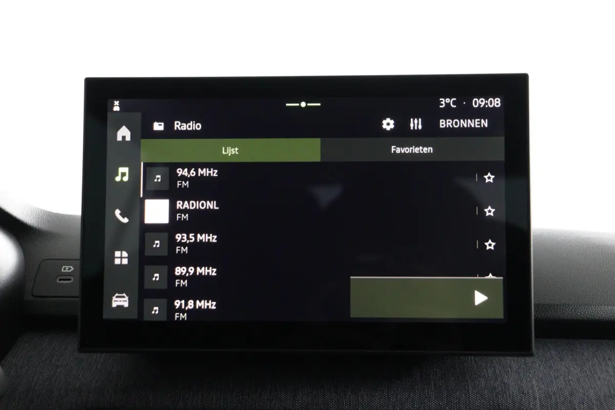 TCe 100 limited edition | Parkeercamera | Climate Control | Stoelverw. |