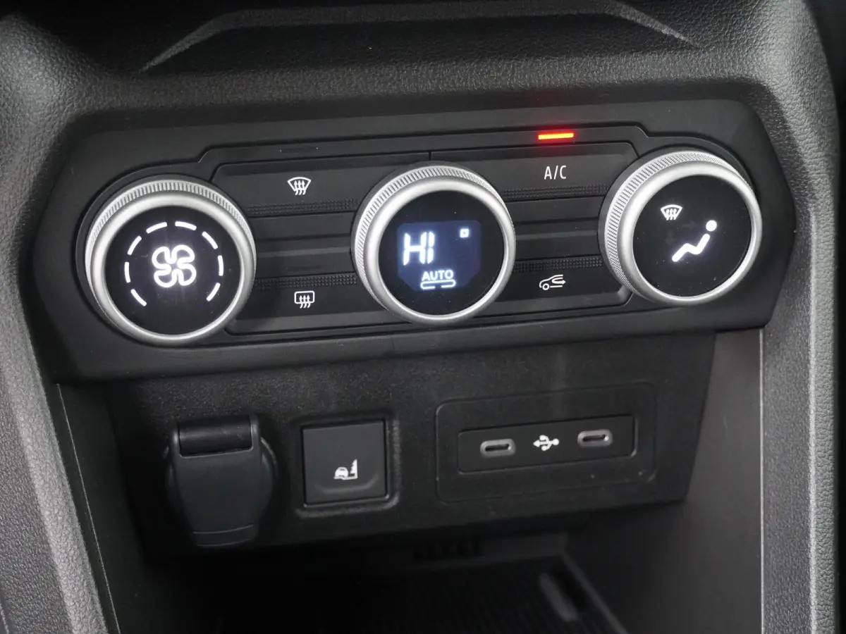 hybrid 155 limited edition 7-zits | Navigatie | 360 Camera | Climate Control |