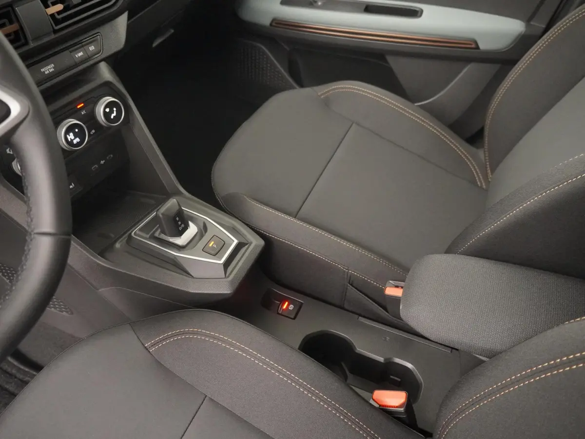 hybrid 155 limited edition 7-zits | Navigatie | 360 Camera | Climate Control |