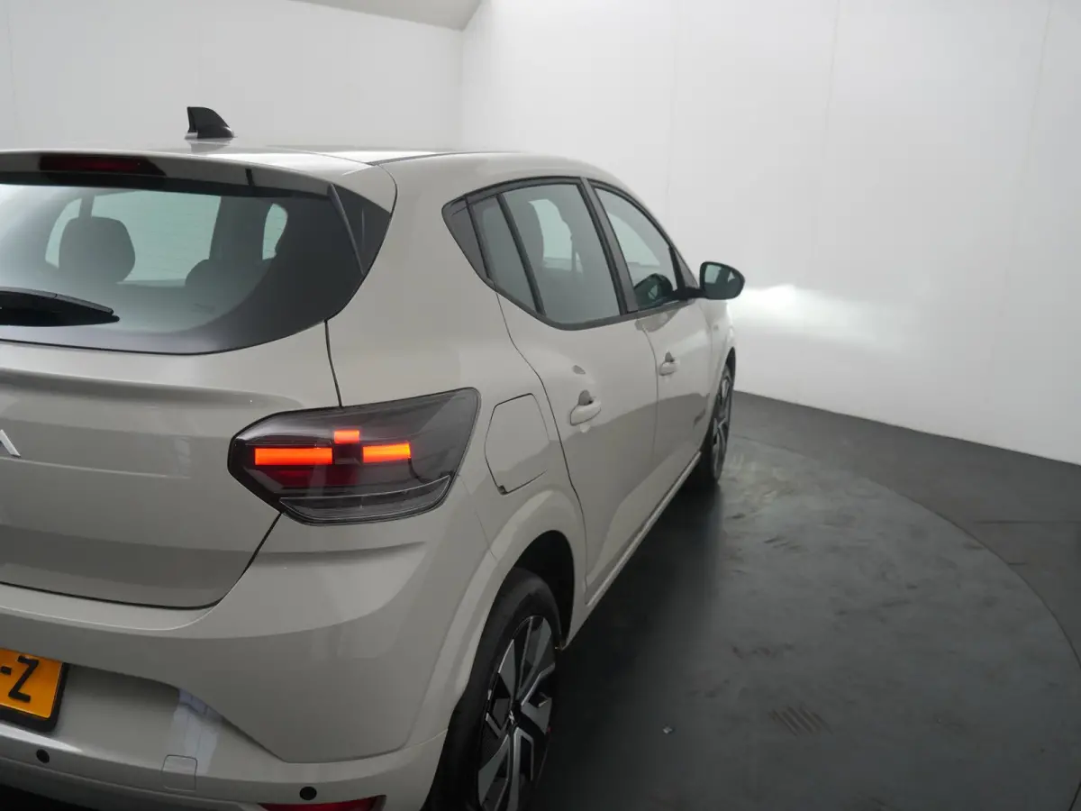 TCe 100 limited edition | Parkeercamera | Climate Control | Stoelverw. |