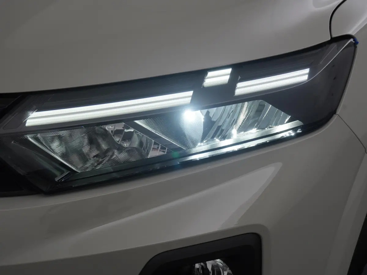 TCe 100 limited edition | Parkeercamera | Climate Control | Stoelverw. |