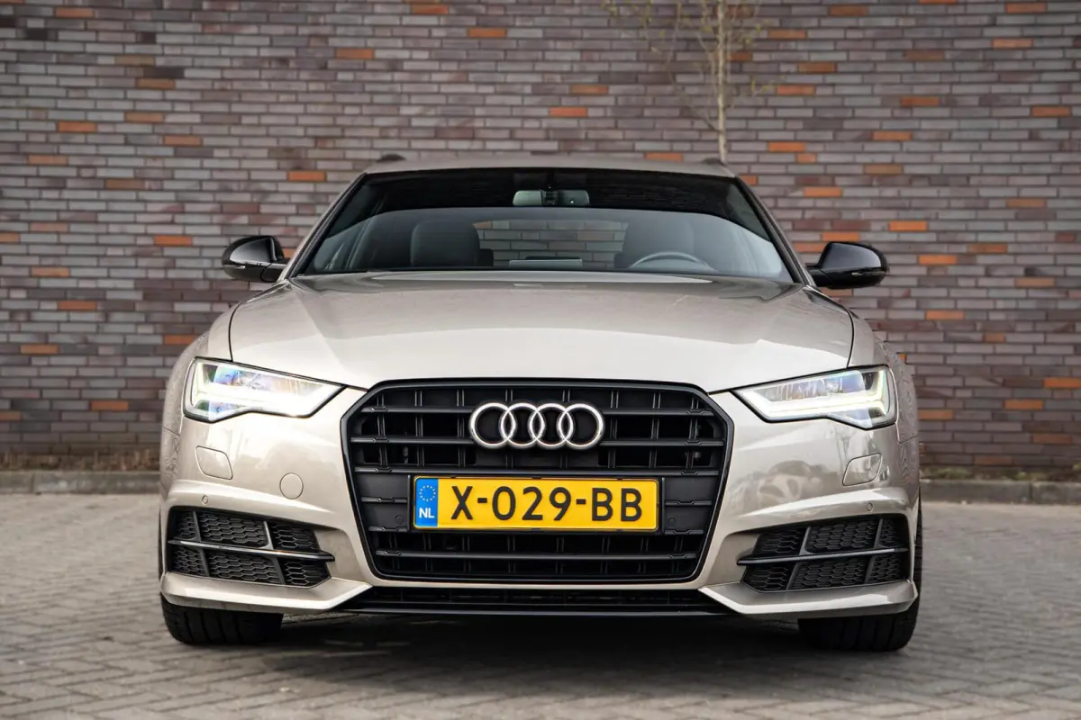 2.0 TDI Ultra Advance Sport - S-Line - Bose