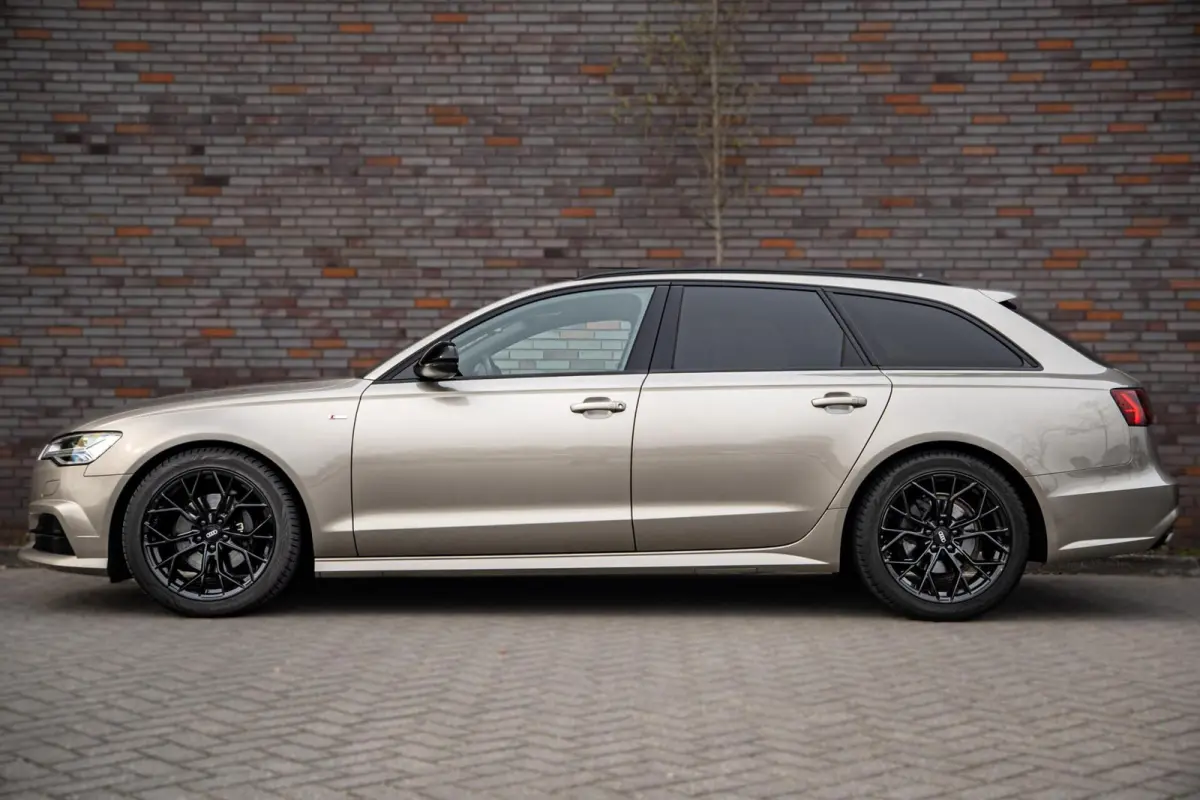2.0 TDI Ultra Advance Sport - S-Line - Bose