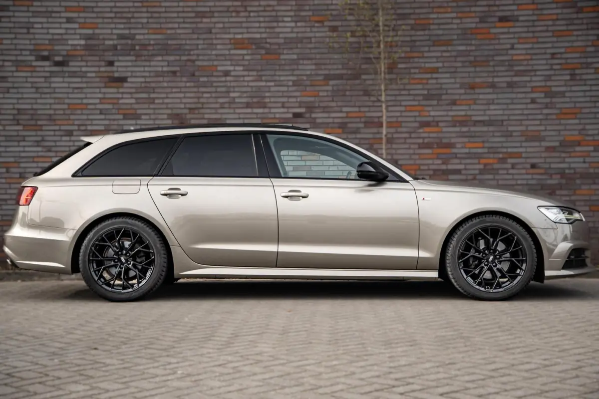 2.0 TDI Ultra Advance Sport - S-Line - Bose