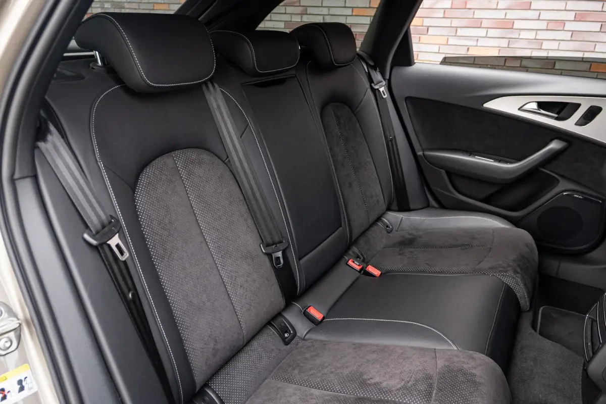 2.0 TDI Ultra Advance Sport - S-Line - Bose