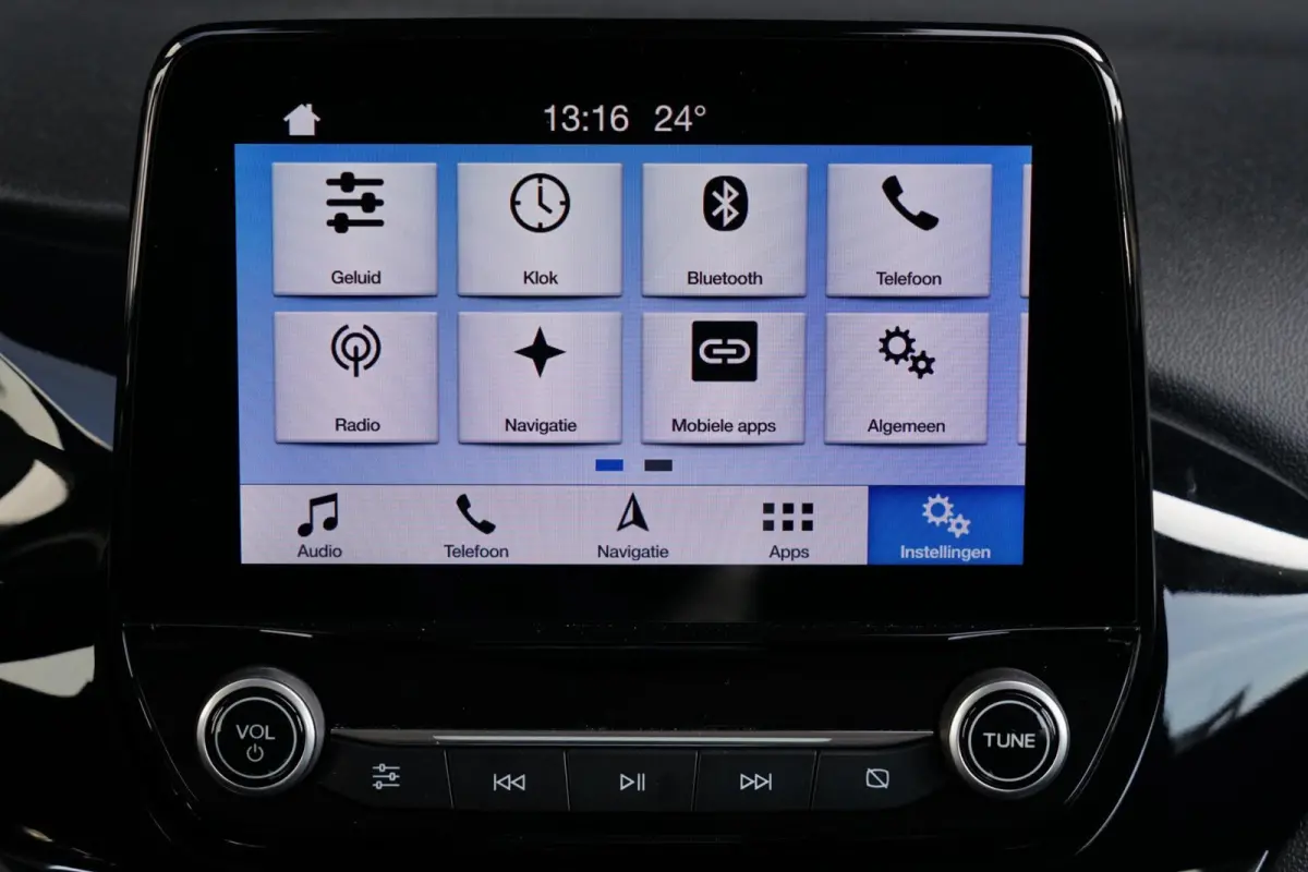 1.1 Trend, NL, CarPlay, cruise, DAB, PDC, navi