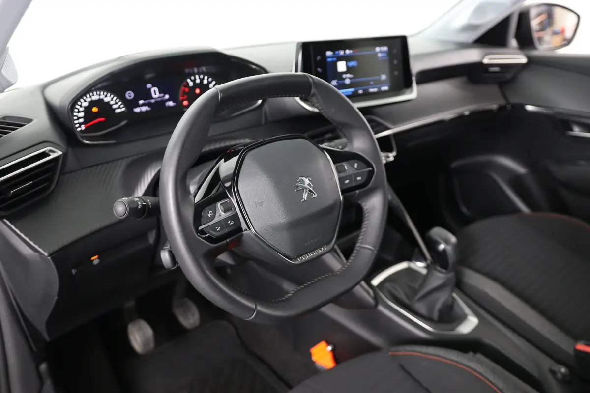 1.2 PureTech Active | Airco | Cruise control | Carplay | DAB+ | Led Dagrijverlichting |