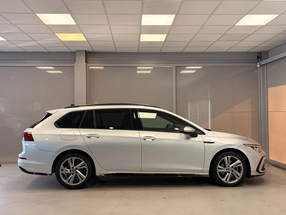1.5 eTSI R-Line Business | LED | CAR PLAY | ELEKT. ACHTERKLEP | CAMERA |