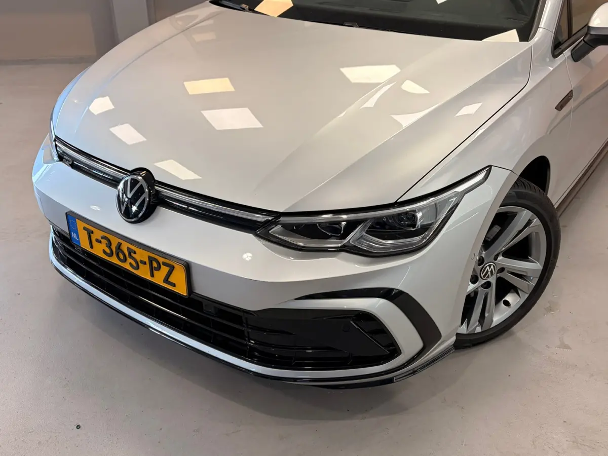 1.5 eTSI R-Line Business | LED | CAR PLAY | ELEKT. ACHTERKLEP | CAMERA |