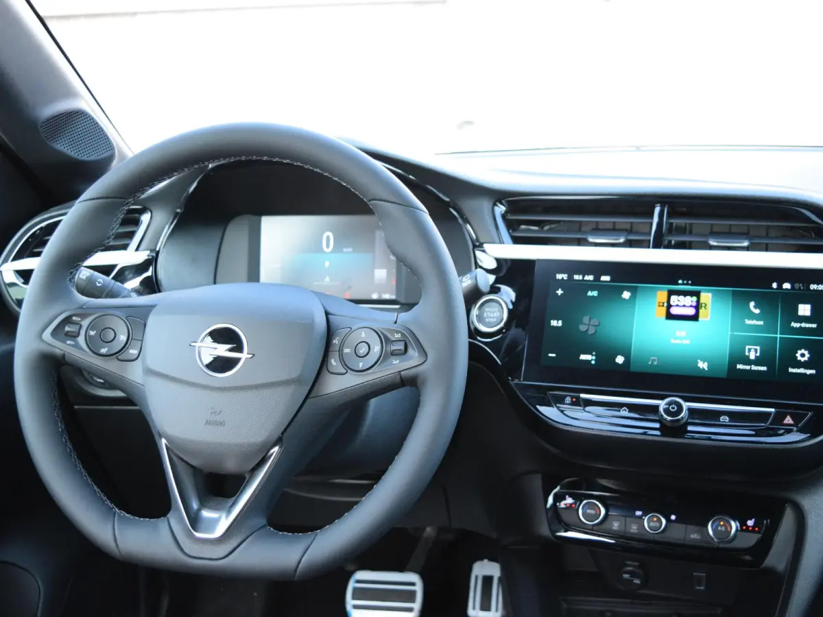 1.2 Turbo Hybrid GS MASSAGEFUNCTIE | CAMERA MET SENSOREN | NAVI & CARPLAY | WINTERPAKKET |