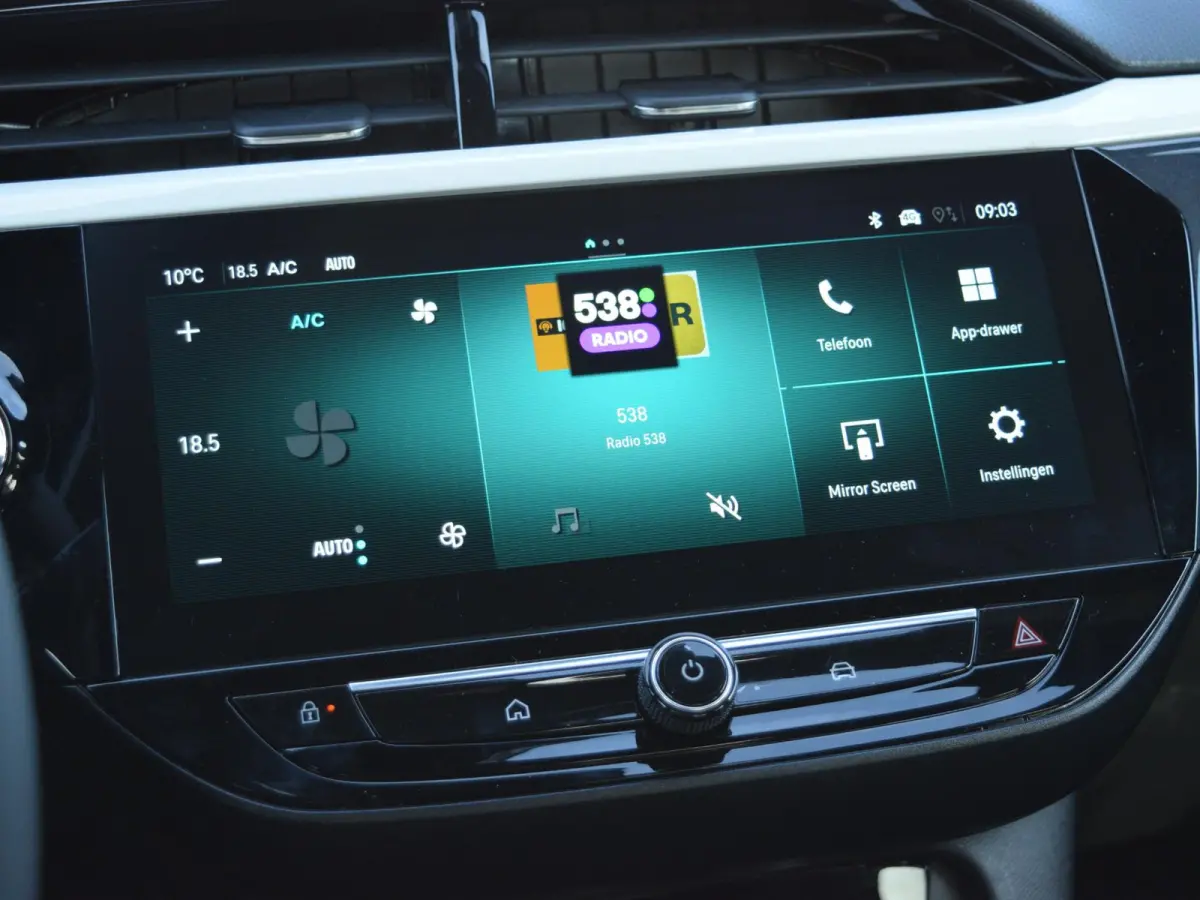1.2 Turbo Hybrid GS MASSAGEFUNCTIE | CAMERA MET SENSOREN | NAVI & CARPLAY | WINTERPAKKET |
