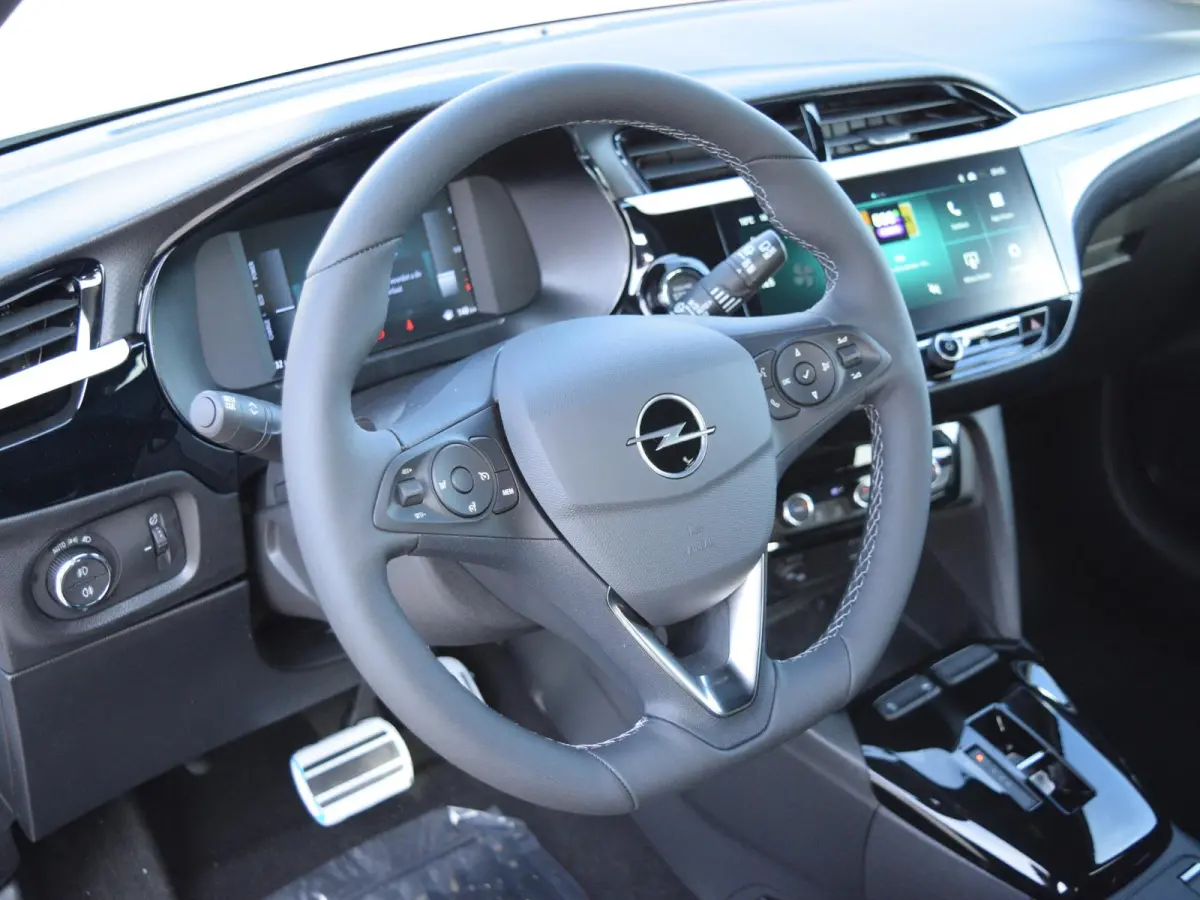 1.2 Turbo Hybrid GS MASSAGEFUNCTIE | CAMERA MET SENSOREN | NAVI & CARPLAY | WINTERPAKKET |