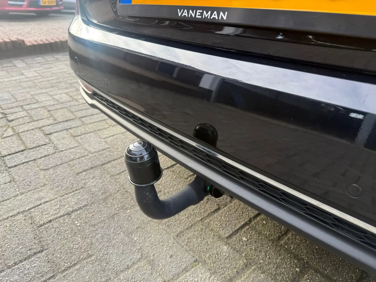 1.0 T-GDi DynamicPlusLine, Stoelverwarming,Stuurverwarming,Apple Carplay/Android,Navigatie,Trekhaak