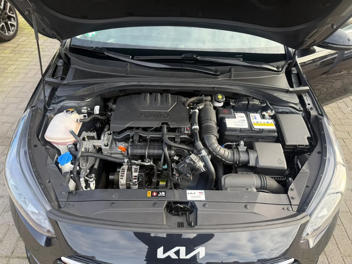 1.0 T-GDi DynamicPlusLine, Stoelverwarming,Stuurverwarming,Apple Carplay/Android,Navigatie,Trekhaak
