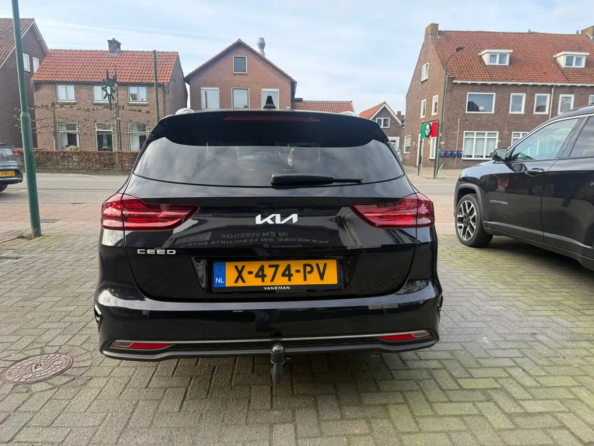 1.0 T-GDi DynamicPlusLine, Stoelverwarming,Stuurverwarming,Apple Carplay/Android,Navigatie,Trekhaak