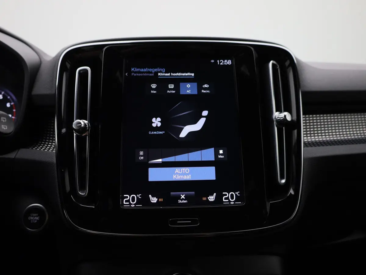 2.0 B4 AWD R-Design | Automaat | Apple Carplay/Android Auto | Achteruitrijcamera | Stoelverwarming | Parkeersensoren |
