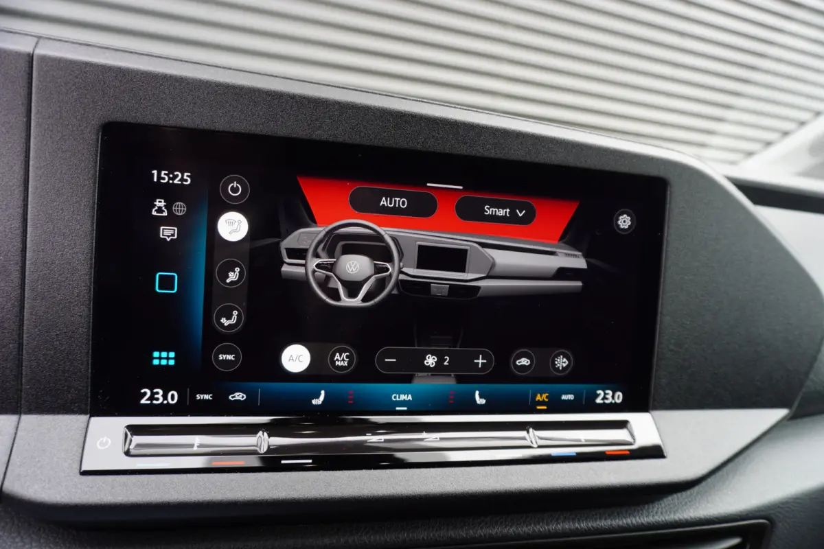 Maxi 102pk Apple Carplay digitaal Dashboard cruise control