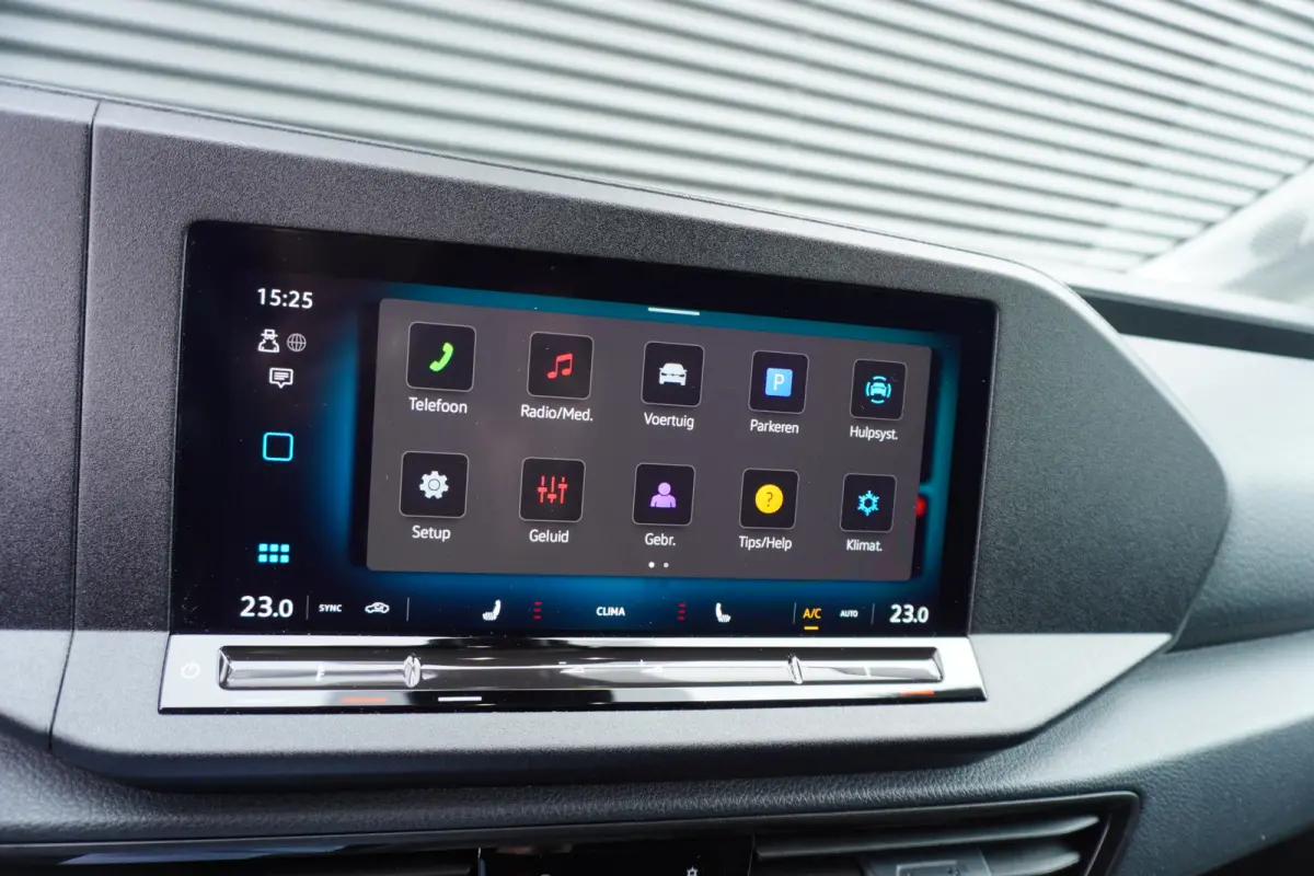Maxi 102pk Apple Carplay digitaal Dashboard cruise control