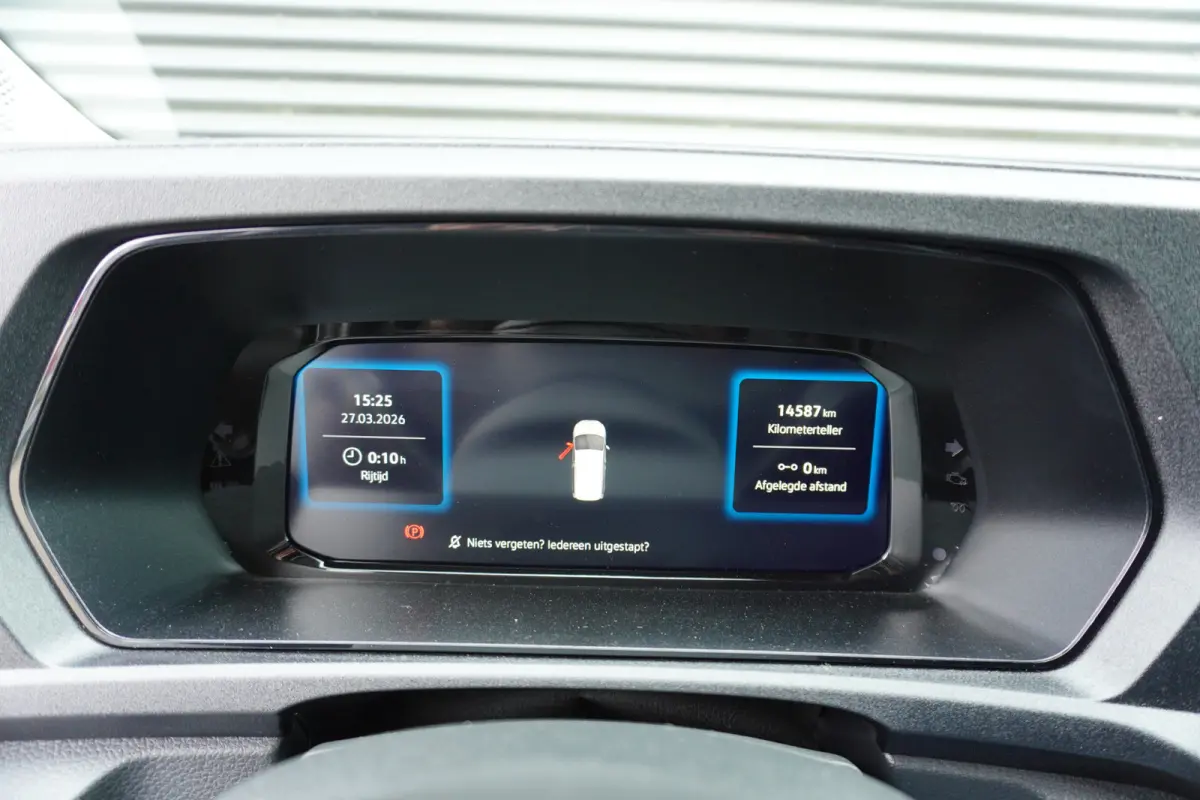 Maxi 102pk Apple Carplay digitaal Dashboard cruise control