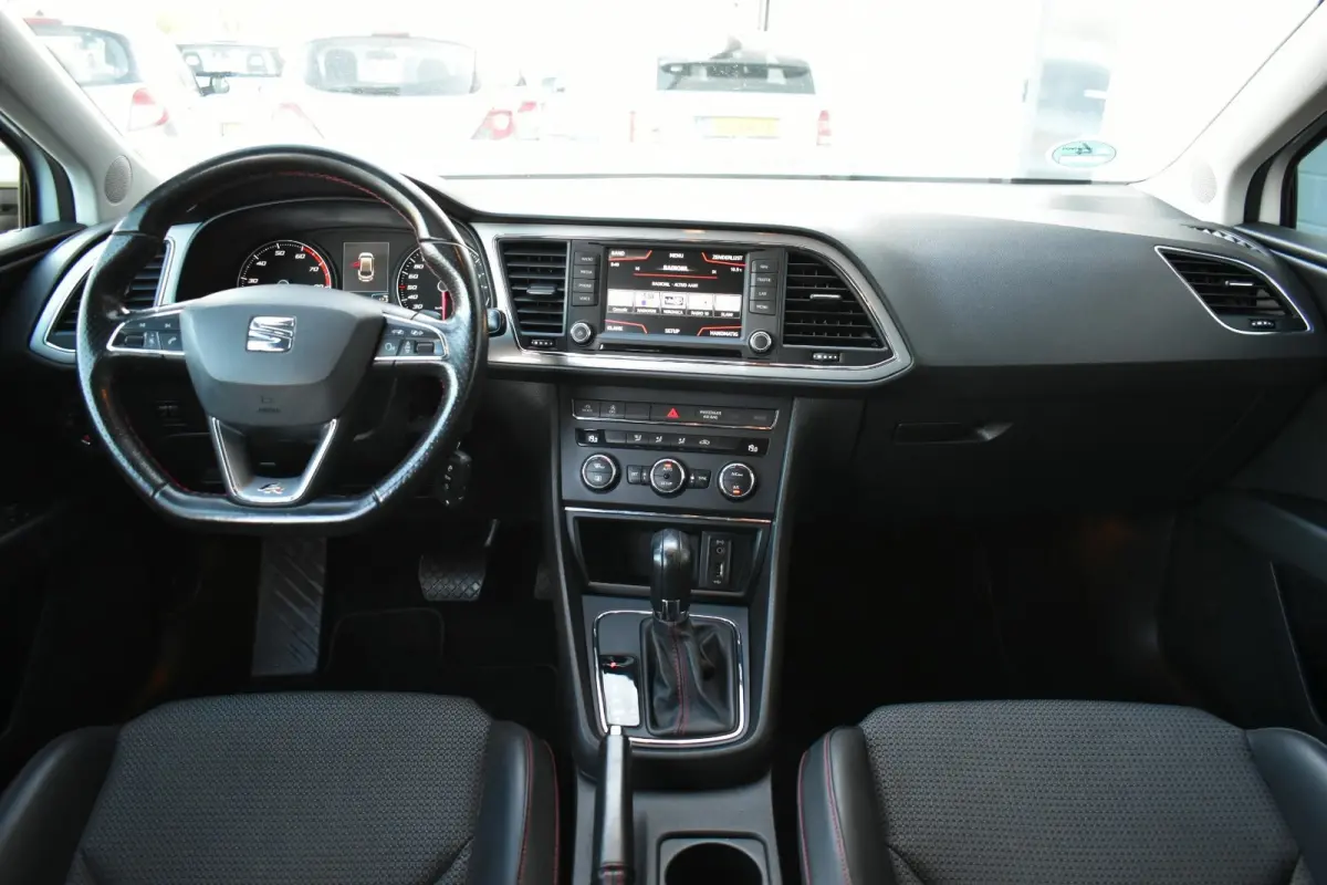1.4 EcoTSI FR Automaat station
