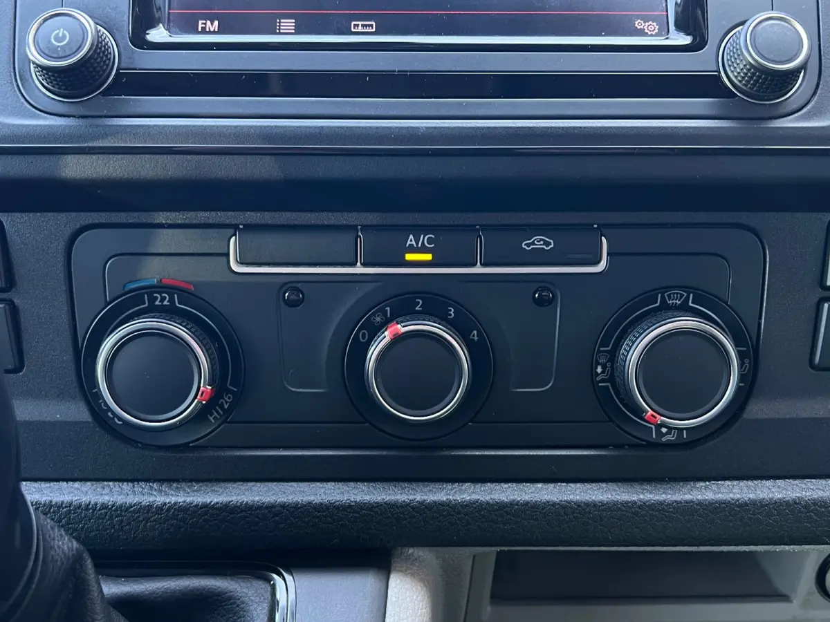2.0TDI L2H1 AUT.|Carplay|PDC|Marge auto