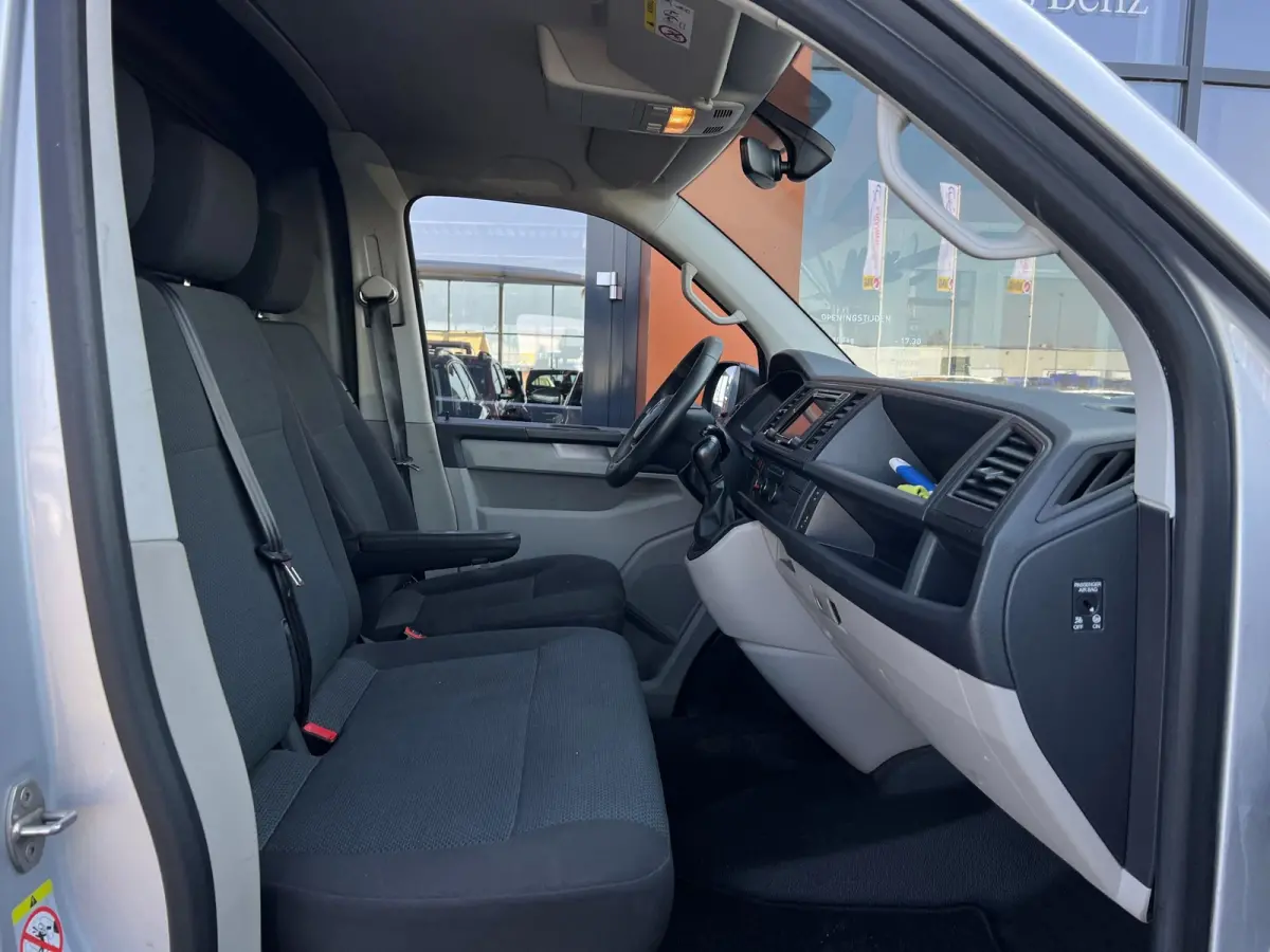 2.0TDI L2H1 AUT.|Carplay|PDC|Marge auto