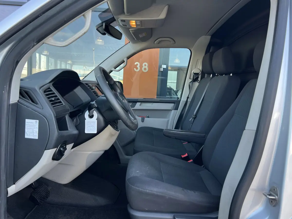 2.0TDI L2H1 AUT.|Carplay|PDC|Marge auto