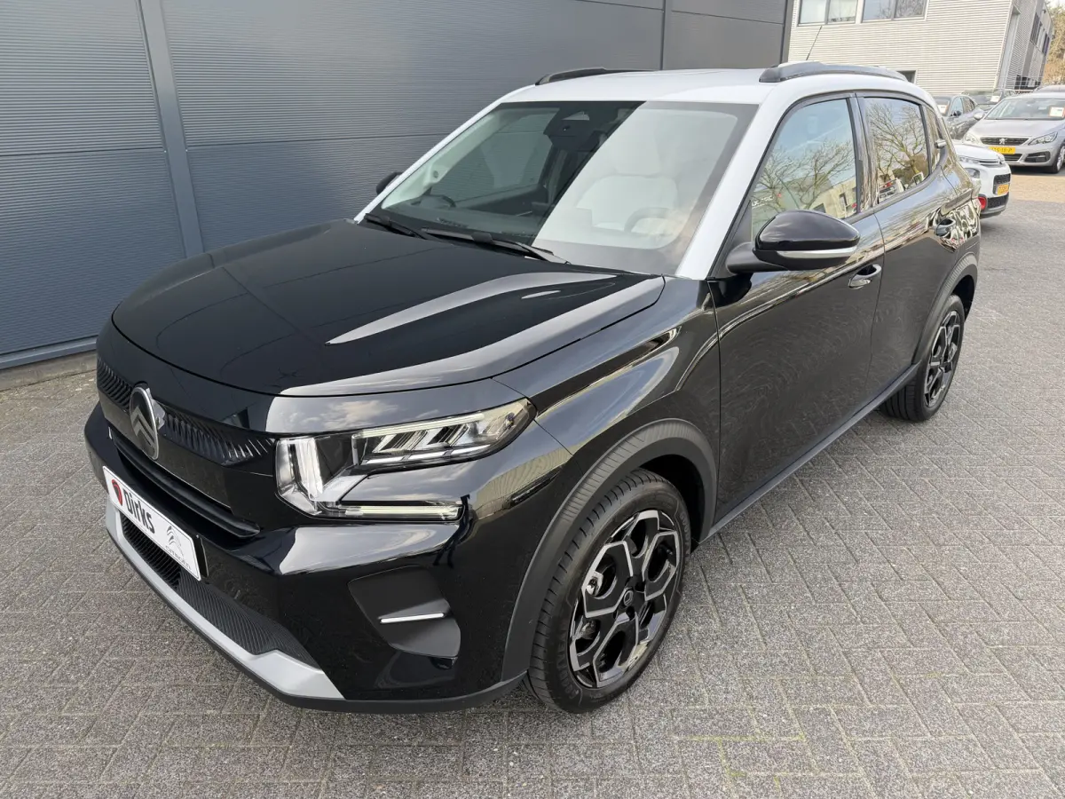 100pk Max (Camera - LED - Automatische Airco - Navigatie - Parkeersensoren - Draadloos laden - Apple Carplay)