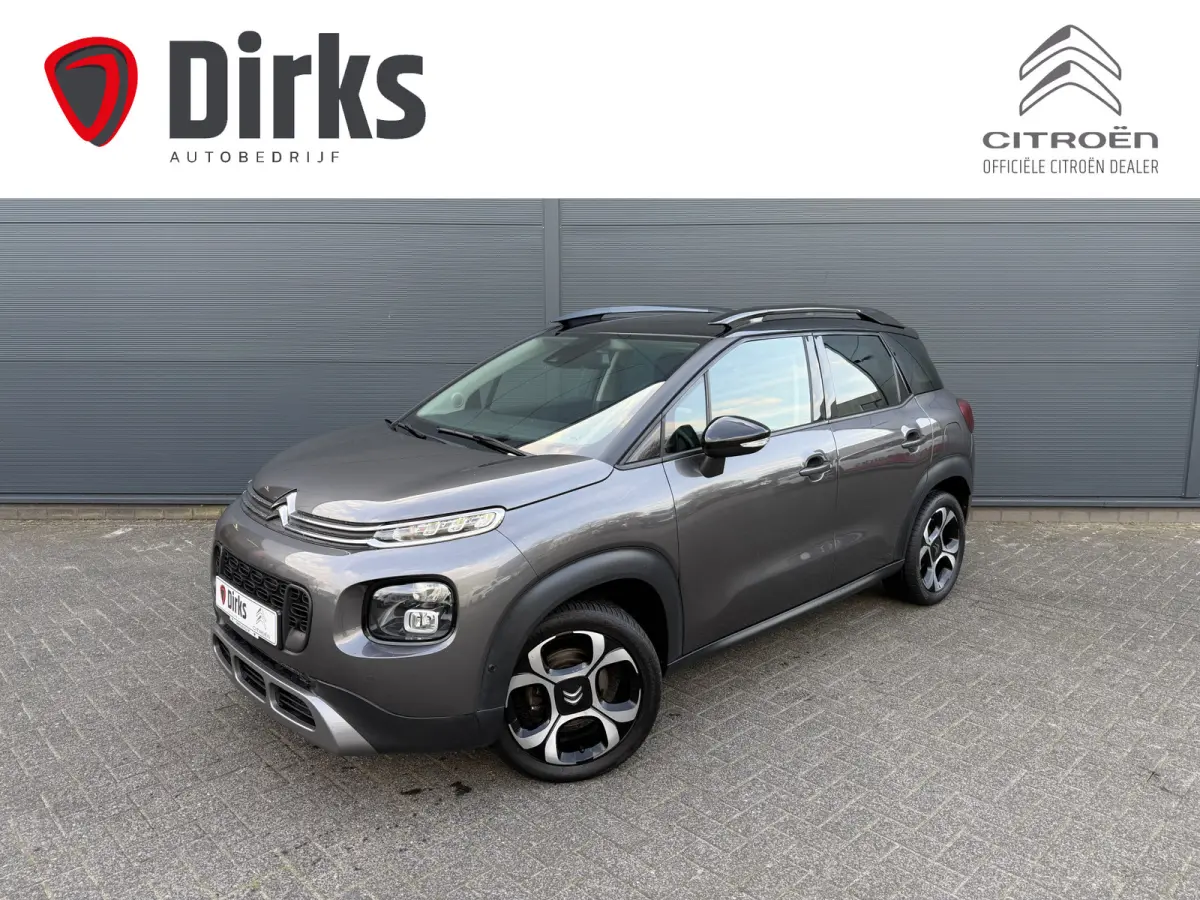 110pk Shine (Camera - Parkeersensoren V+A - 17"incl 4S - Automatische Airco - Navigatie - Apple Carplay)