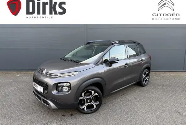110pk Shine (Camera - Parkeersensoren V+A - 17"incl 4S - Automatische Airco - Navigatie - Apple Carplay)