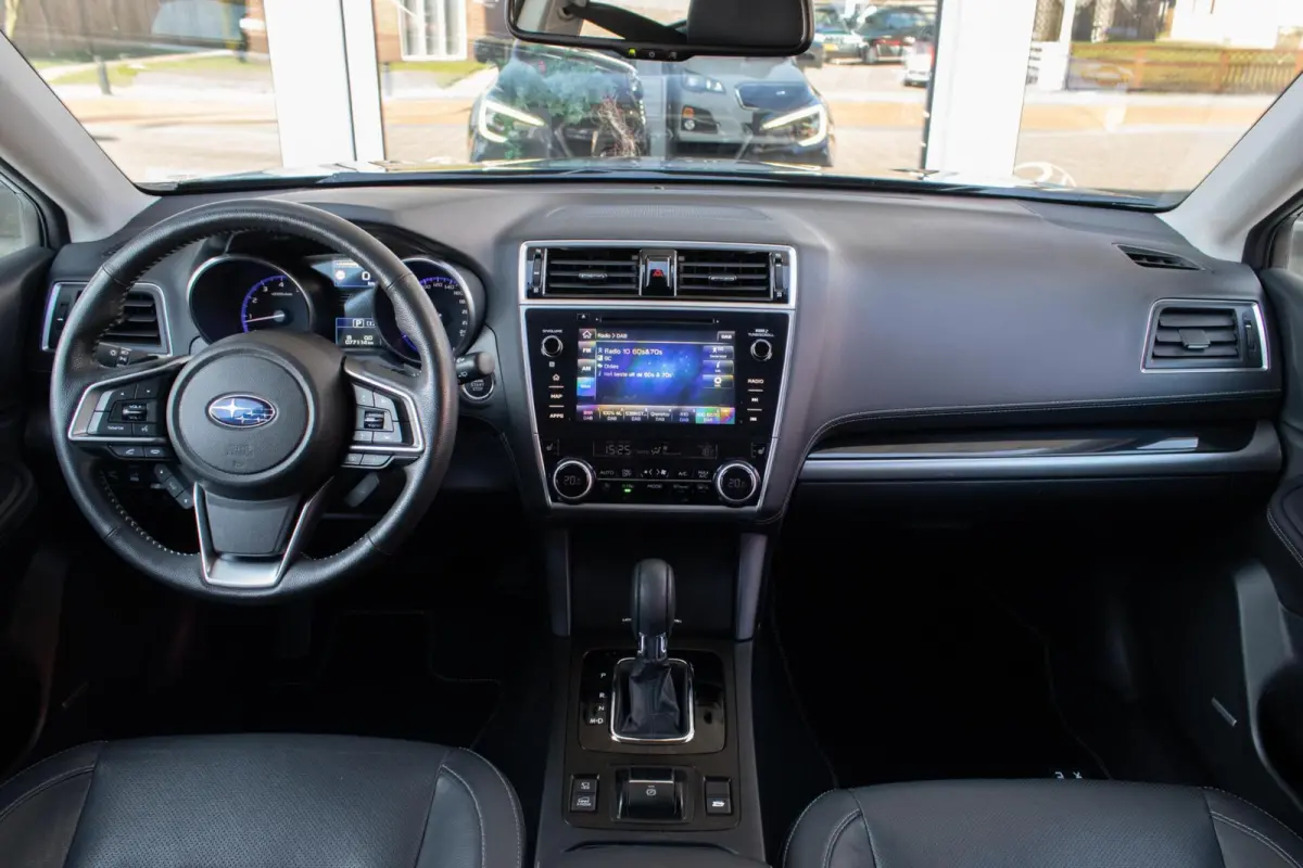 2.5i CVT Premium | Eyesight | Trekhaak | Navigatie | 1e Eigenaar |